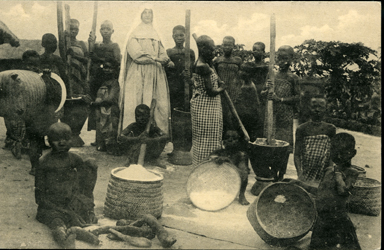 La Preparation de la Farine de Manioc (The Preparation of Cassava Flour)